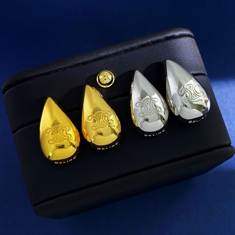 Ce**e earrings
